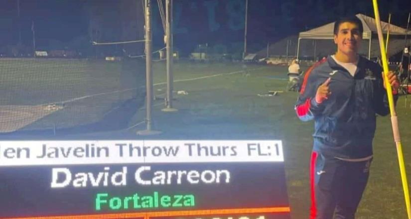 Vuelve a romper David Carreón marca nacional en lanzamiento de jabalina