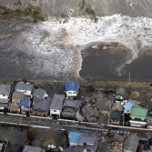 Tsunami y terremoto en Japón