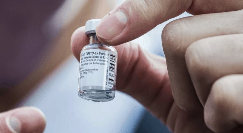 Alerta Cofepris por venta ilegal de vacuna contra Covid en redes