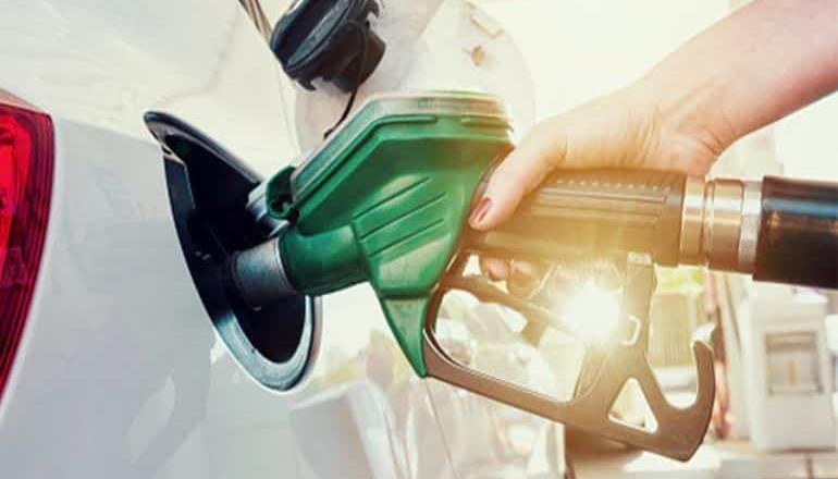 Gasolinas y gas doméstico impulsan cuesta de enero