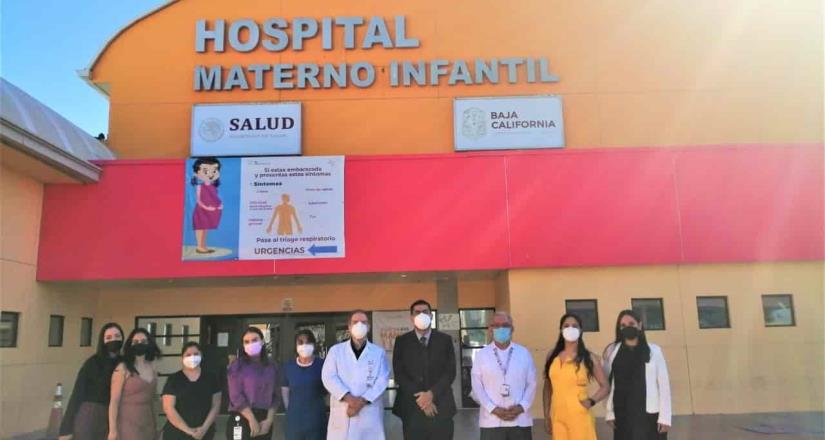 Culminan estudios de especialidad en ginecología residentes del Hospital Materno Infantil