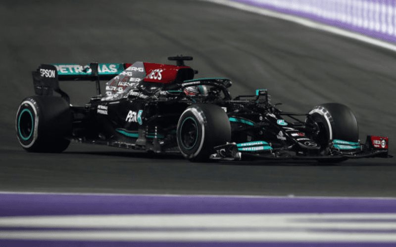 Hamilton gana el GP de Arabia Saudita