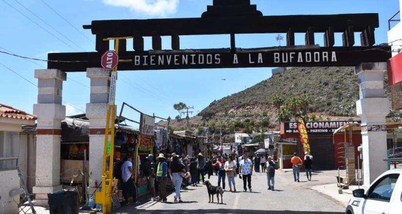 Visitan La Bufadora más de 20 mil turistas este fin de semana